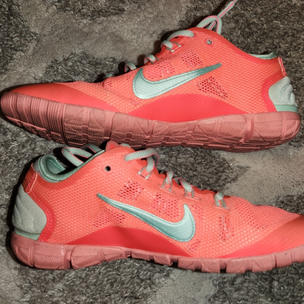 Nike Free Bionic women's trainers